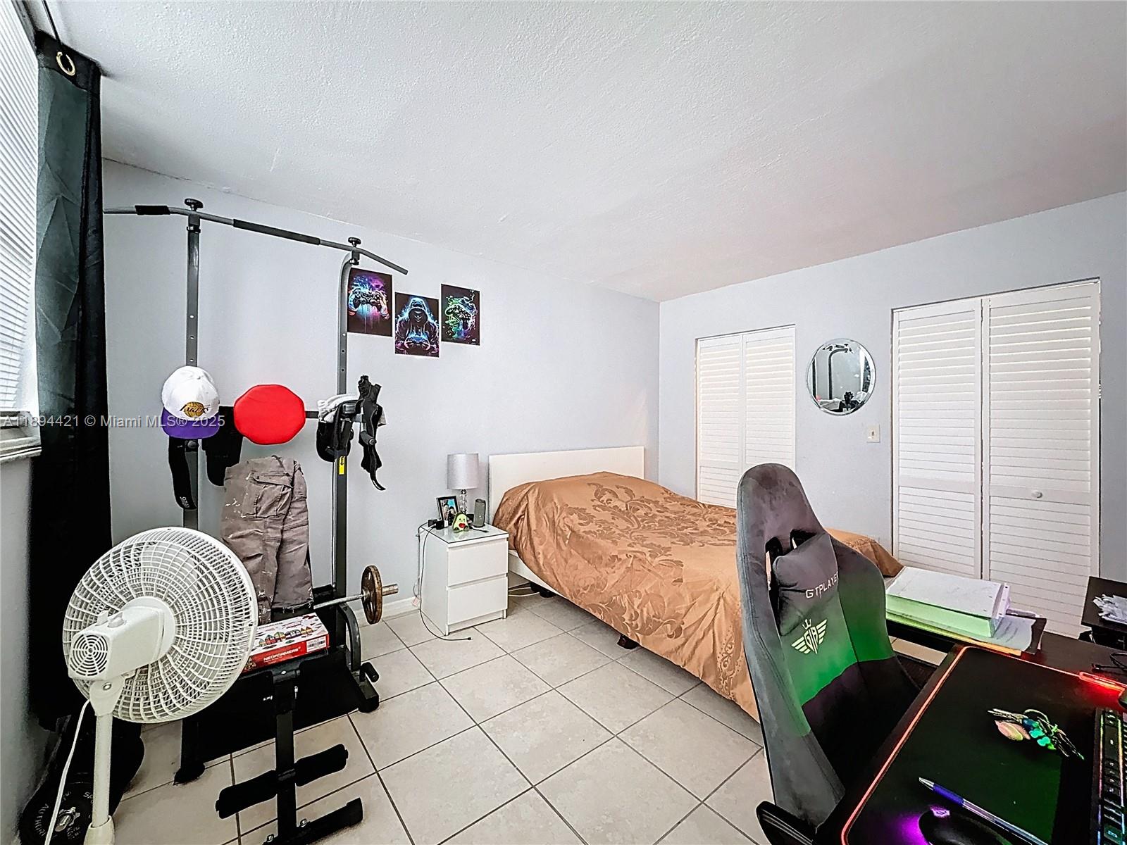 3611 SW 117th Ave # 207 Unit: 10-207
