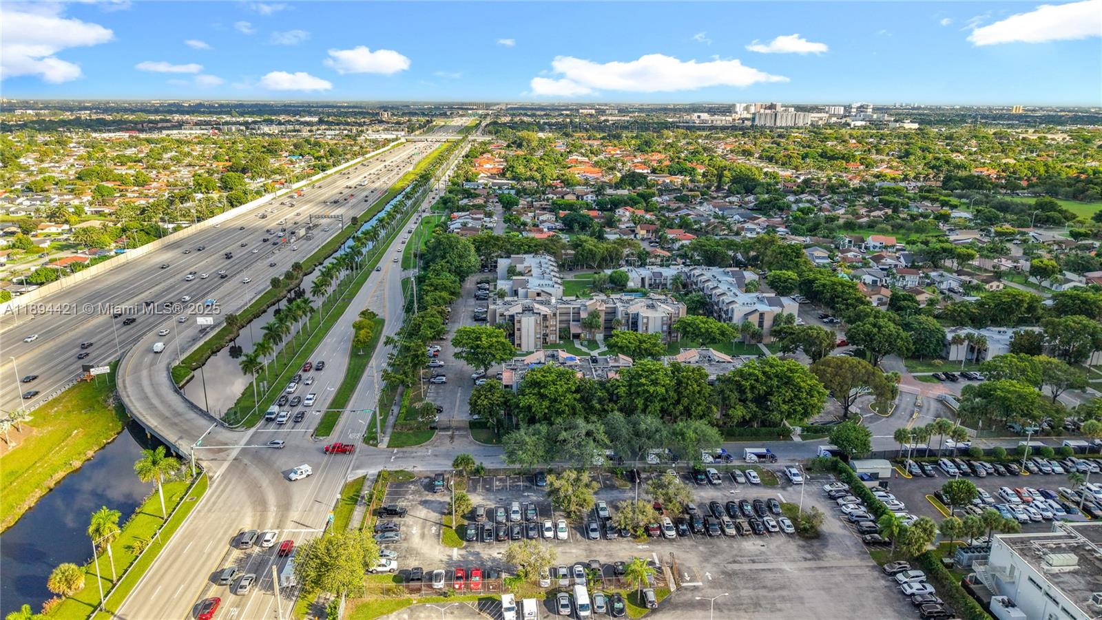 3611 SW 117th Ave # 207 Unit: 10-207