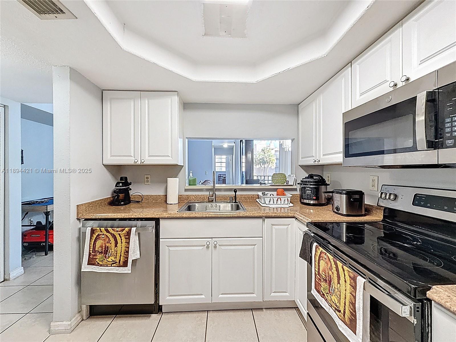 3611 SW 117th Ave # 207 Unit: 10-207