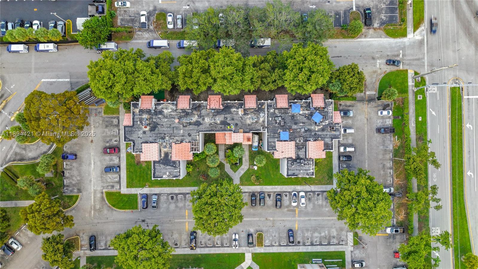 3611 SW 117th Ave # 207 Unit: 10-207