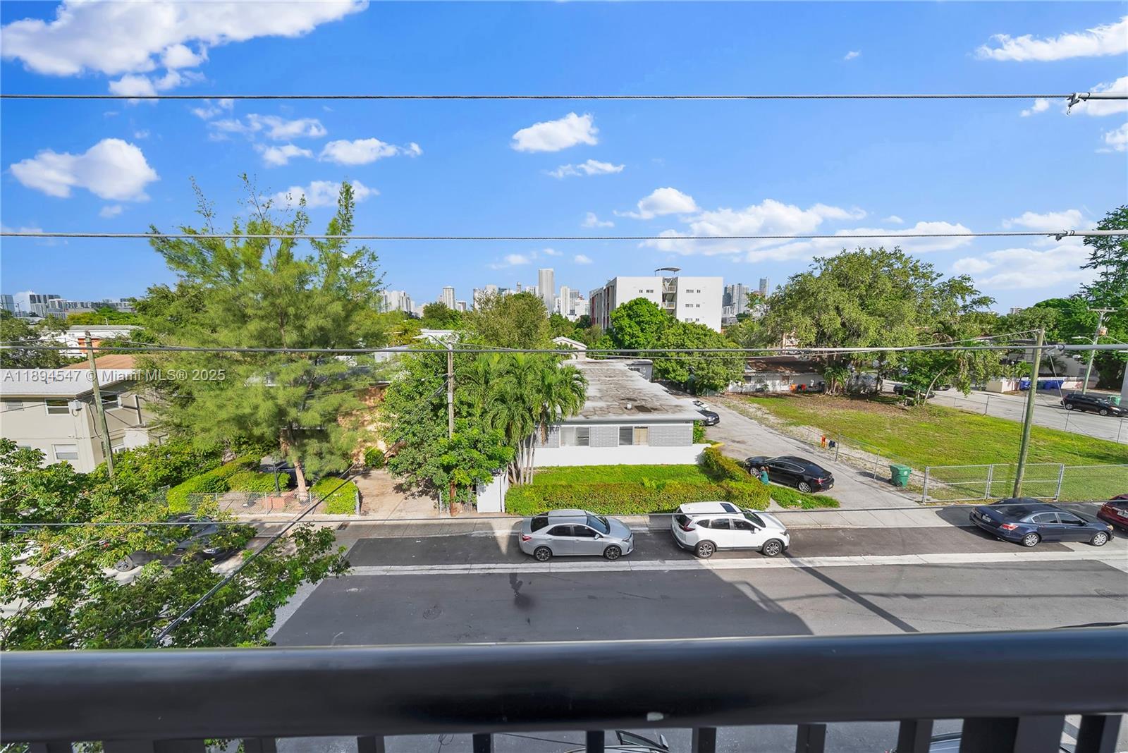 530 SW 11th Ave # 301