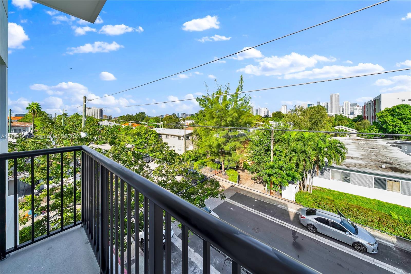 530 SW 11th Ave # 301