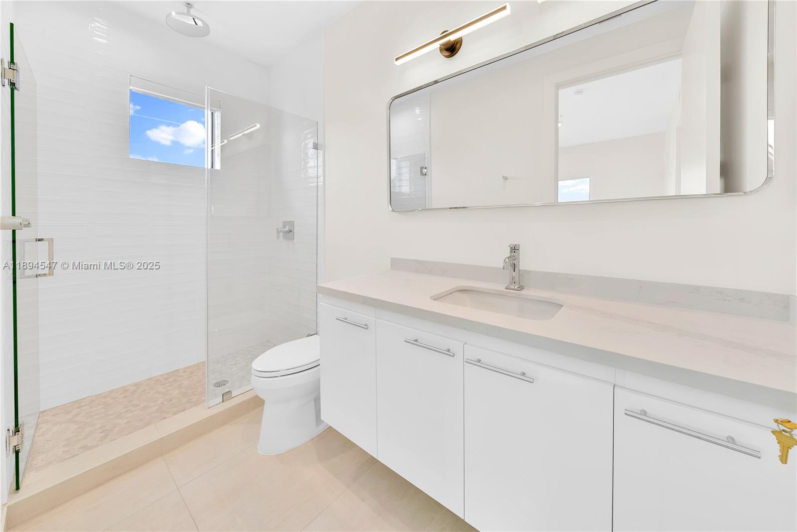 530 SW 11th Ave # 301