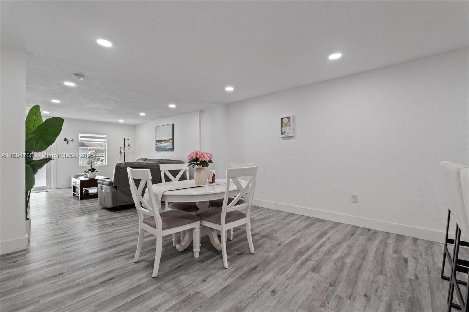 21459 NW 40th Cir Ct