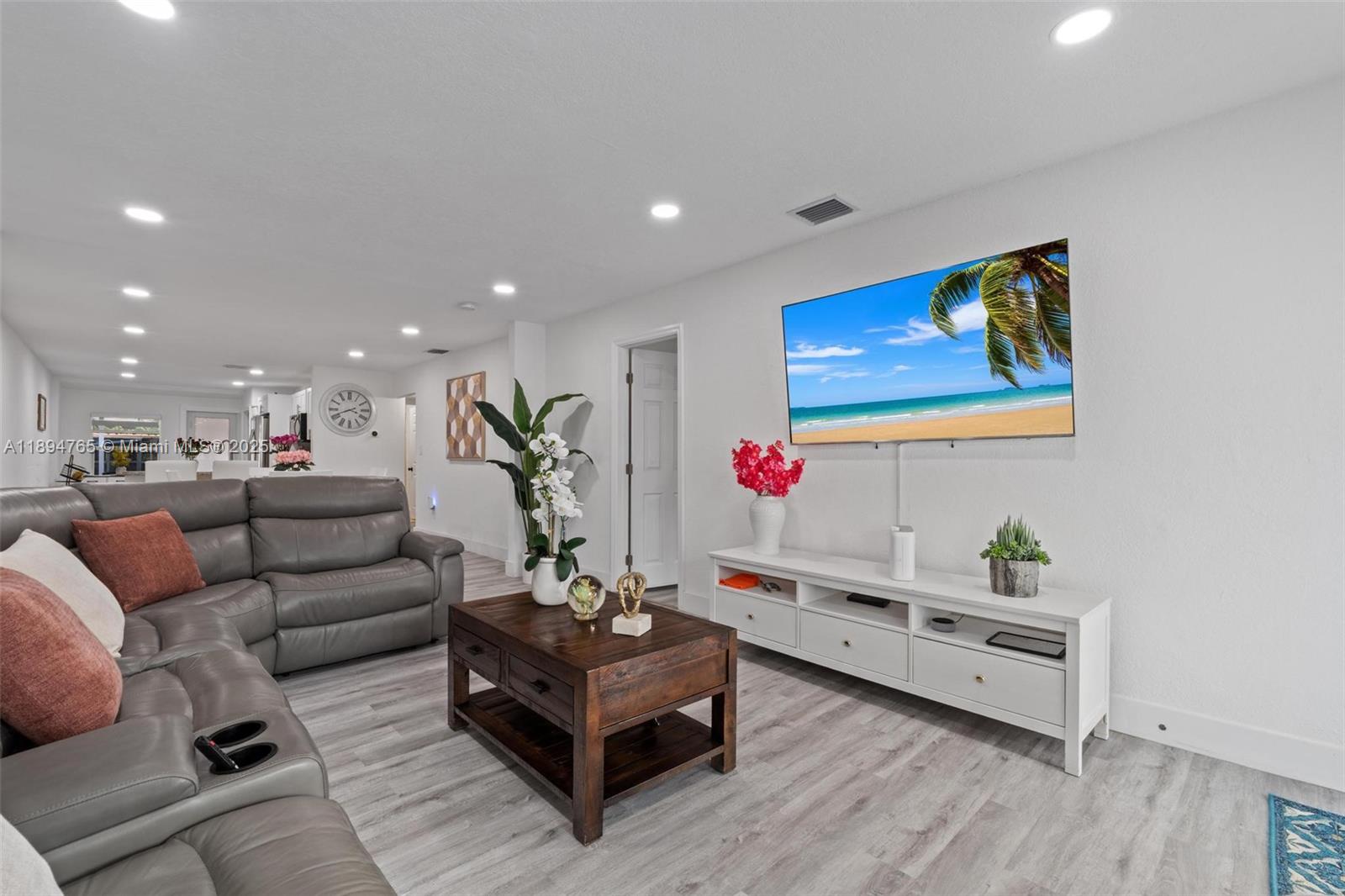 21459 NW 40th Cir Ct