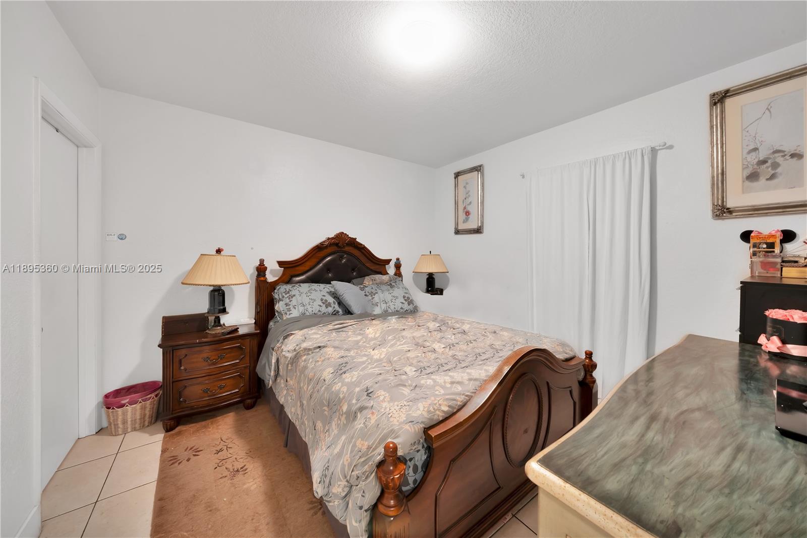 285 NW 39th St