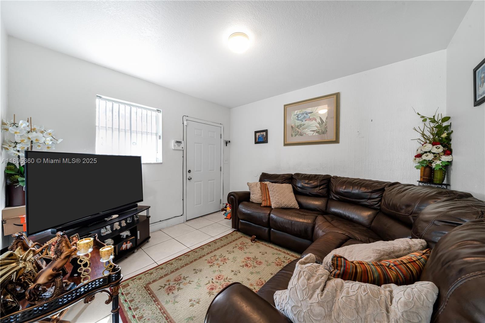 285 NW 39th St