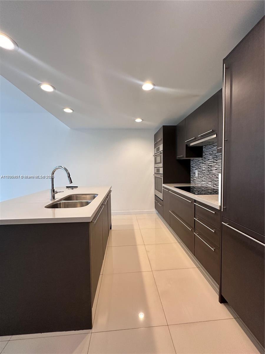 7875 NW 107th Ave # 314