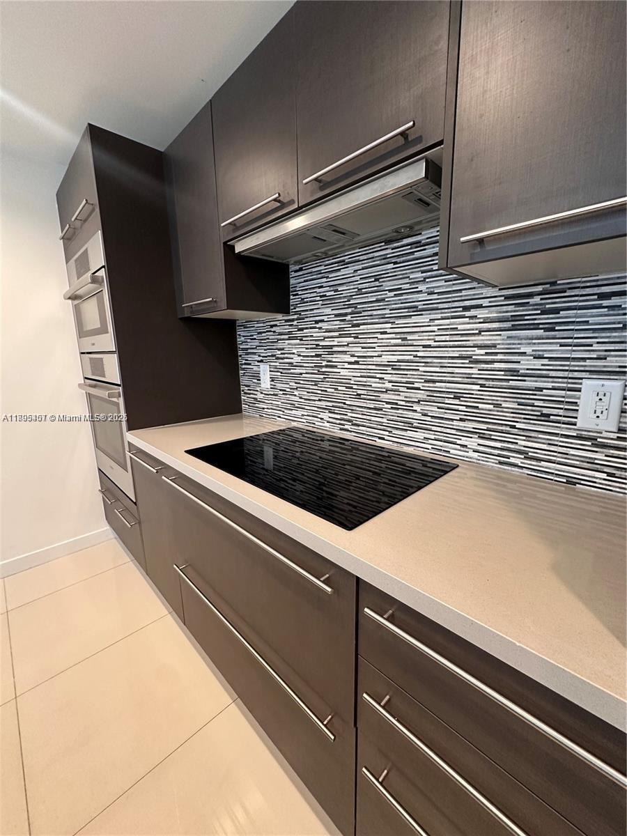 7875 NW 107th Ave # 314