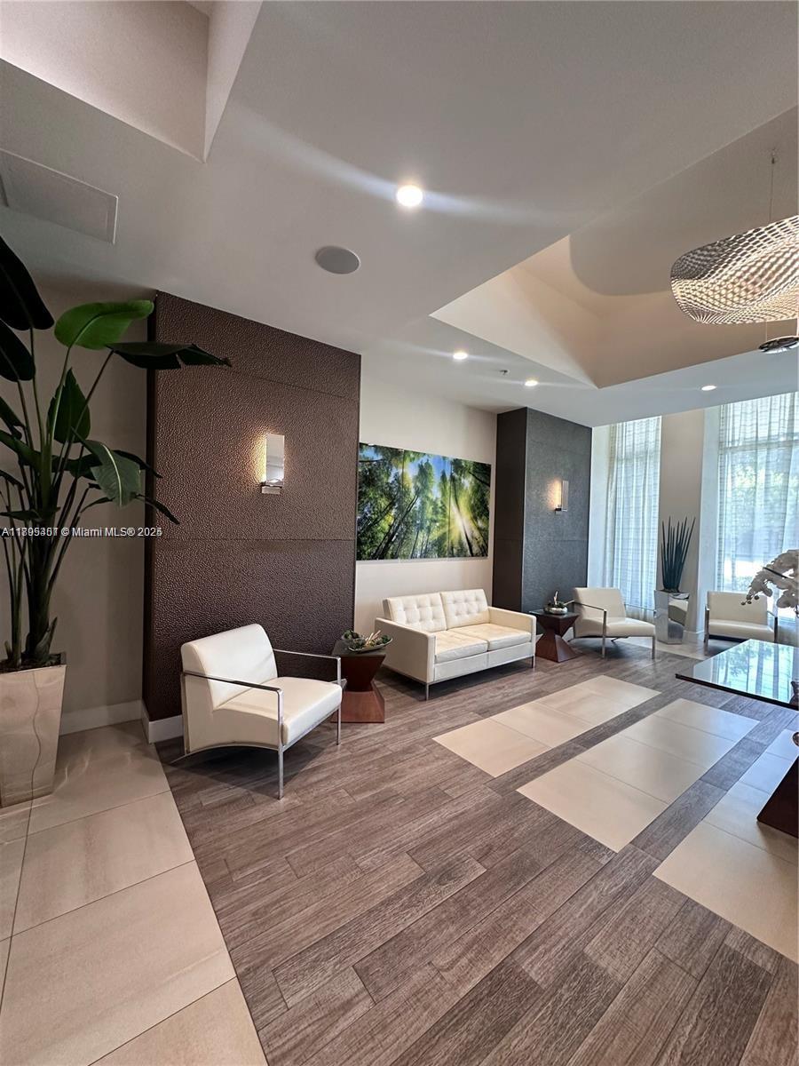 7875 NW 107th Ave # 314