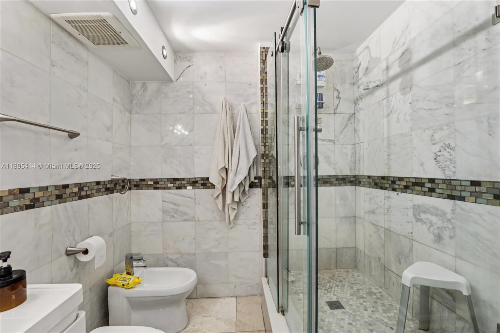 4011 N Meridian Ave # 21