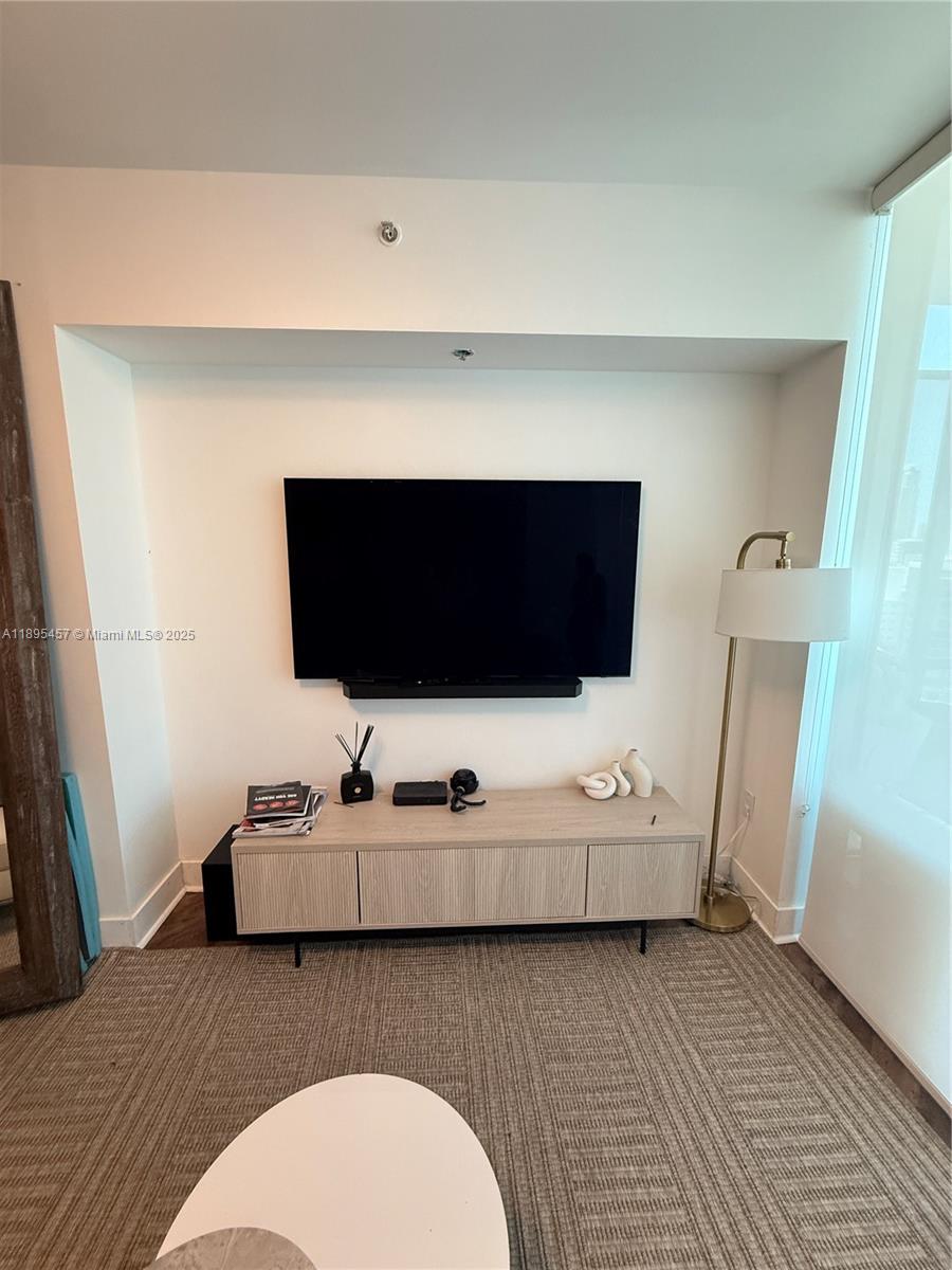 350 S Miami Ave Unit: 1803