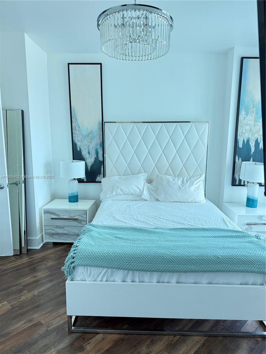 350 S Miami Ave Unit: 1803