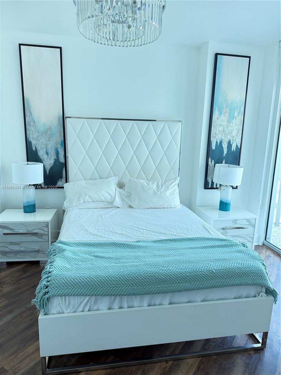 350 S Miami Ave Unit: 1803