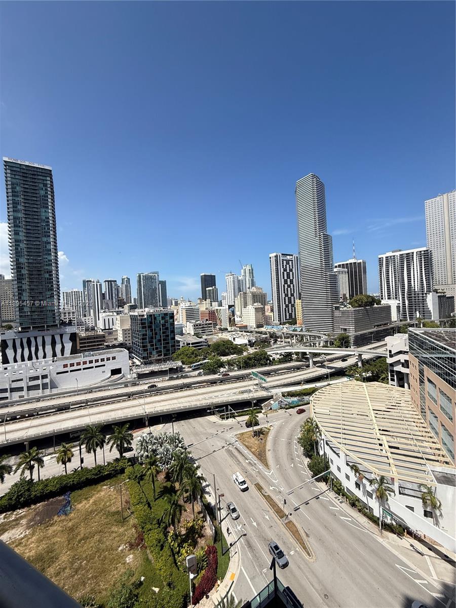 350 S Miami Ave Unit: 1803