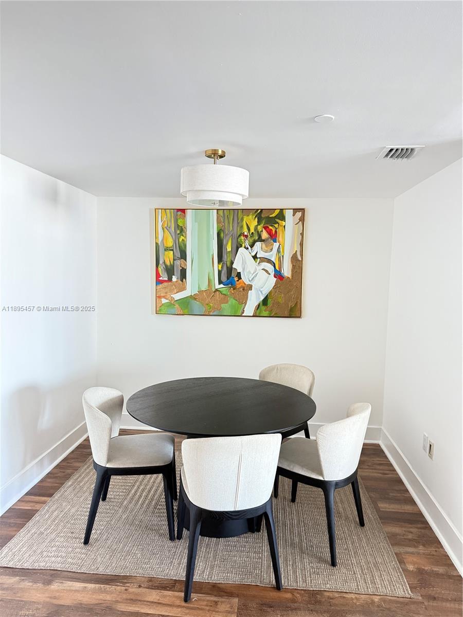 350 S Miami Ave Unit: 1803