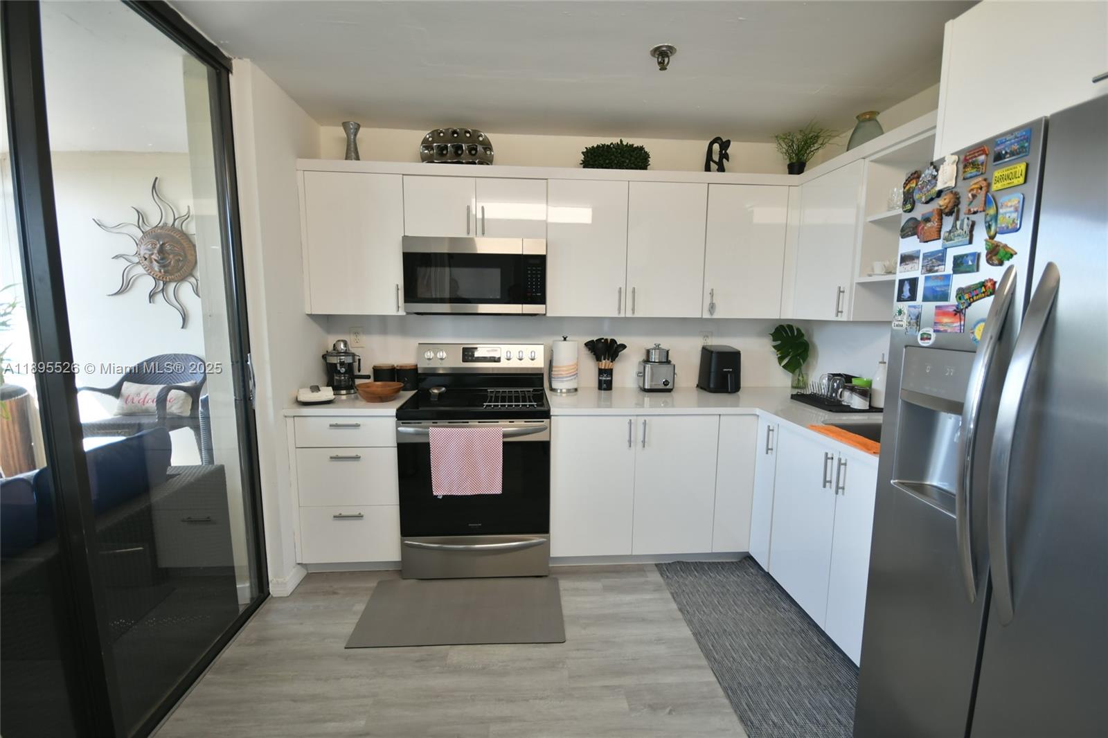 671 NE 195th St Unit: 416-E