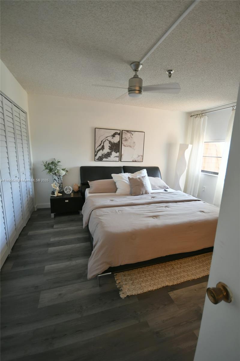 671 NE 195th St Unit: 416-E