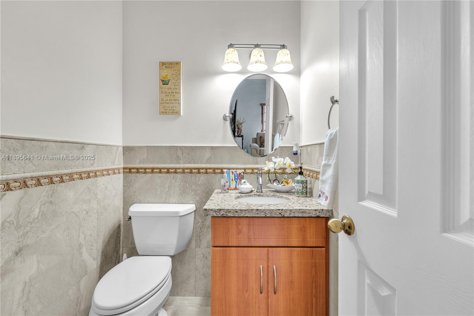 9110 S Lake Miramar Cir