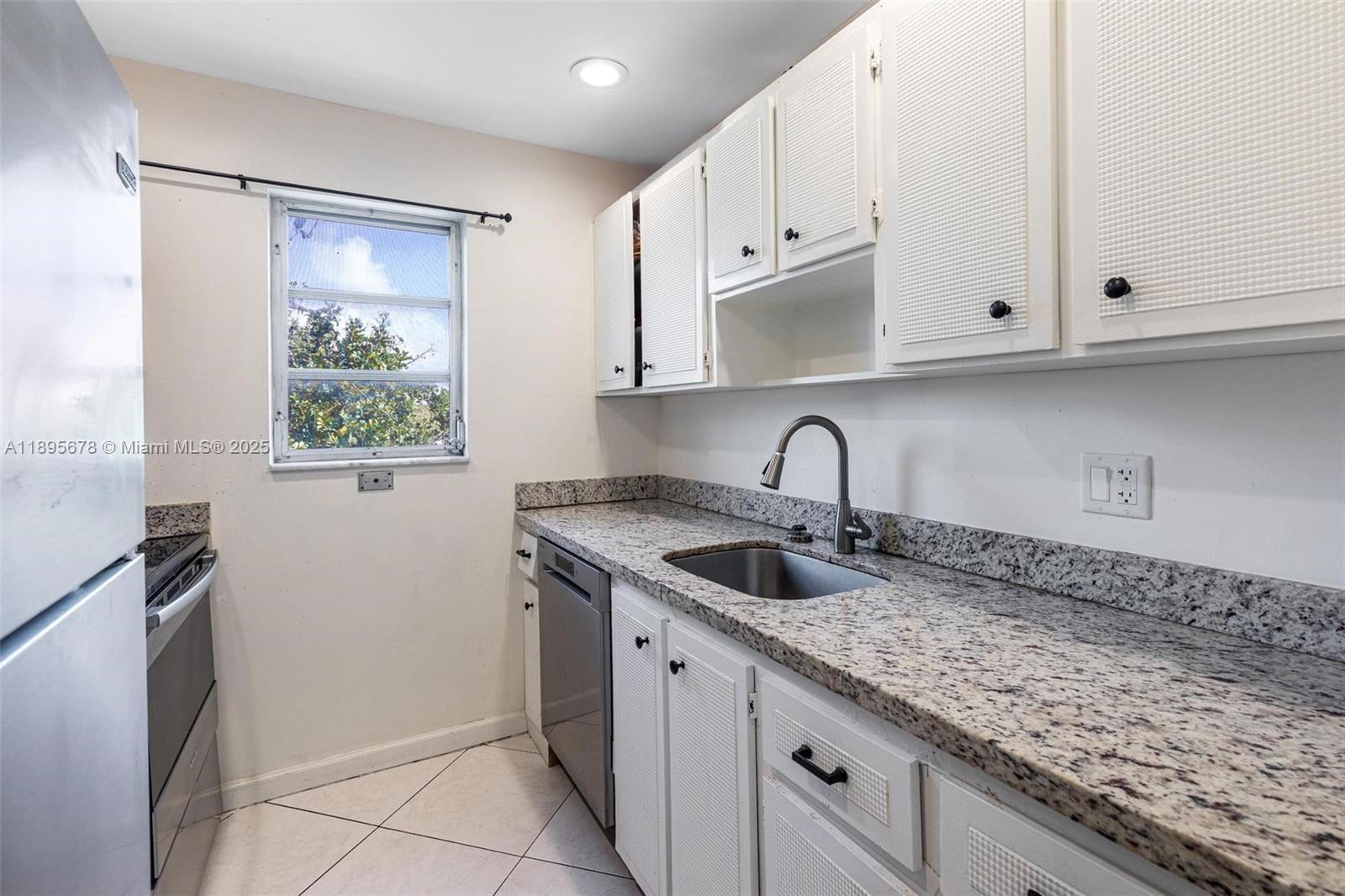 1701 Washington St # 304, Hollywood Unit: 304