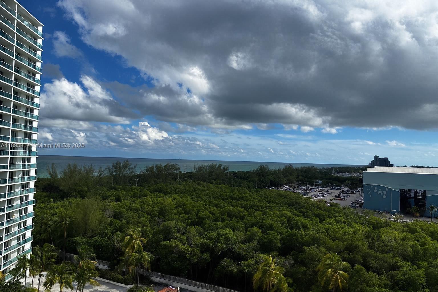 100 Bayview Dr # 1026