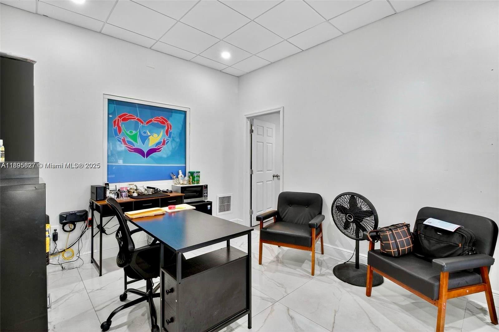 10650 / 10652 SW 186 ST # 22 Unit: 21 / 22