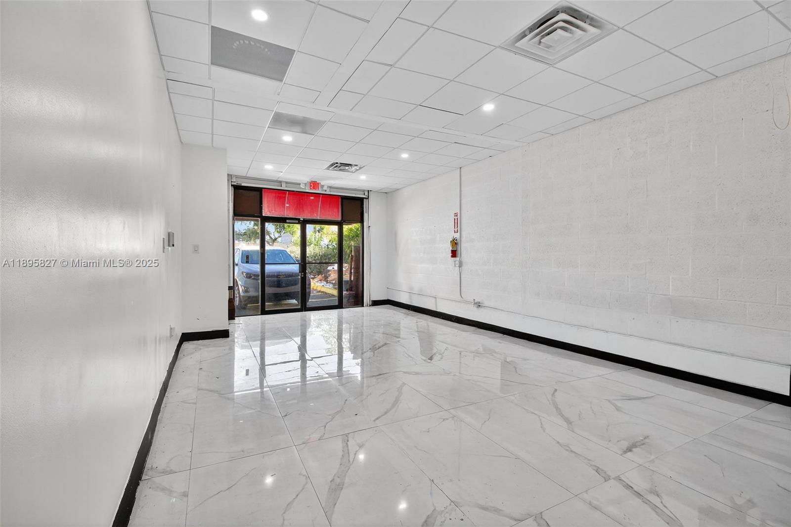 10650 / 10652 SW 186 ST # 22 Unit: 21 / 22