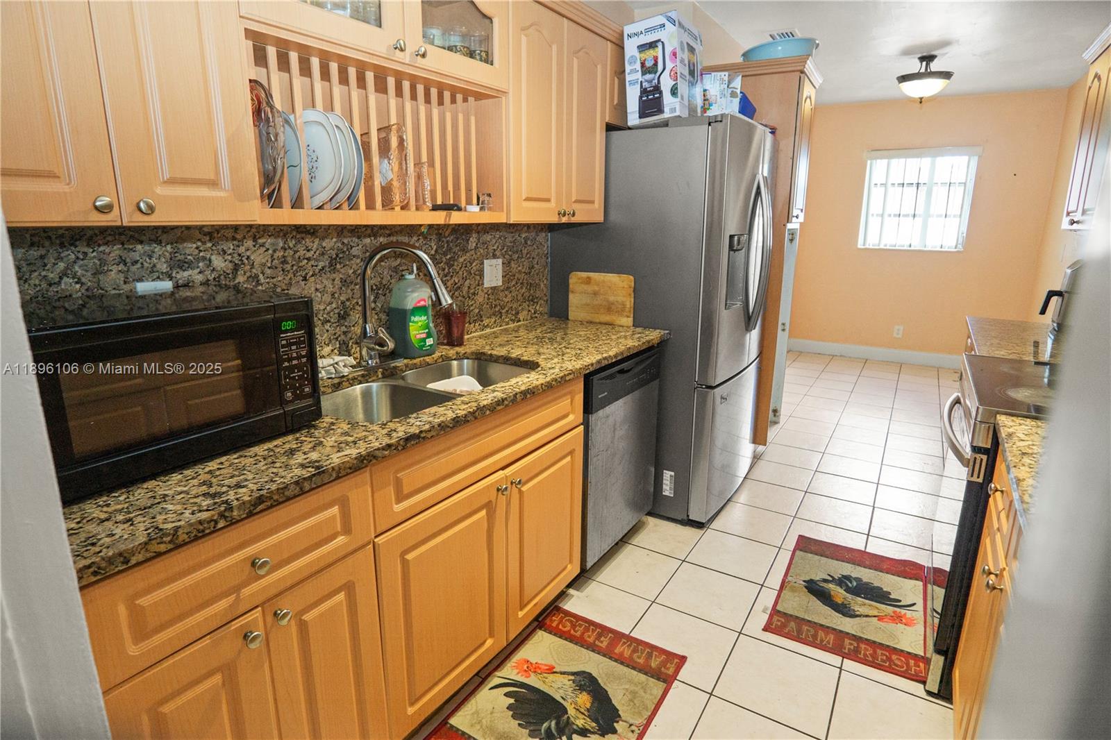 811 NW 196th Ter
