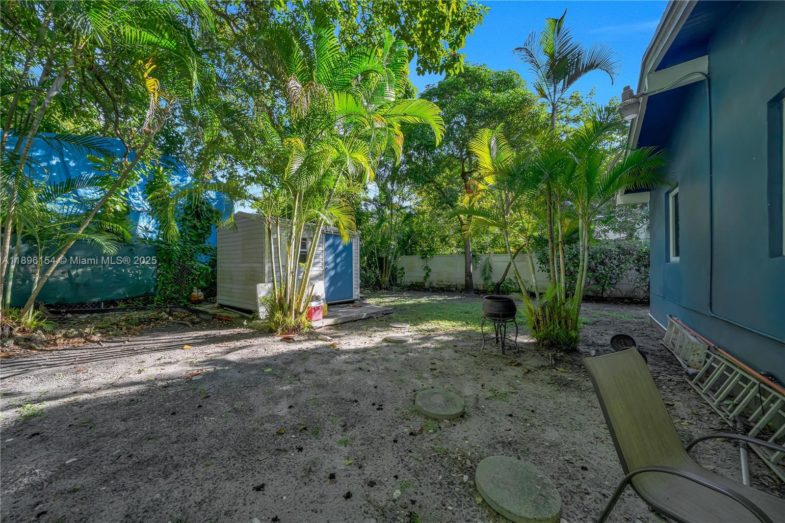 3577 Charles Ave, Miami