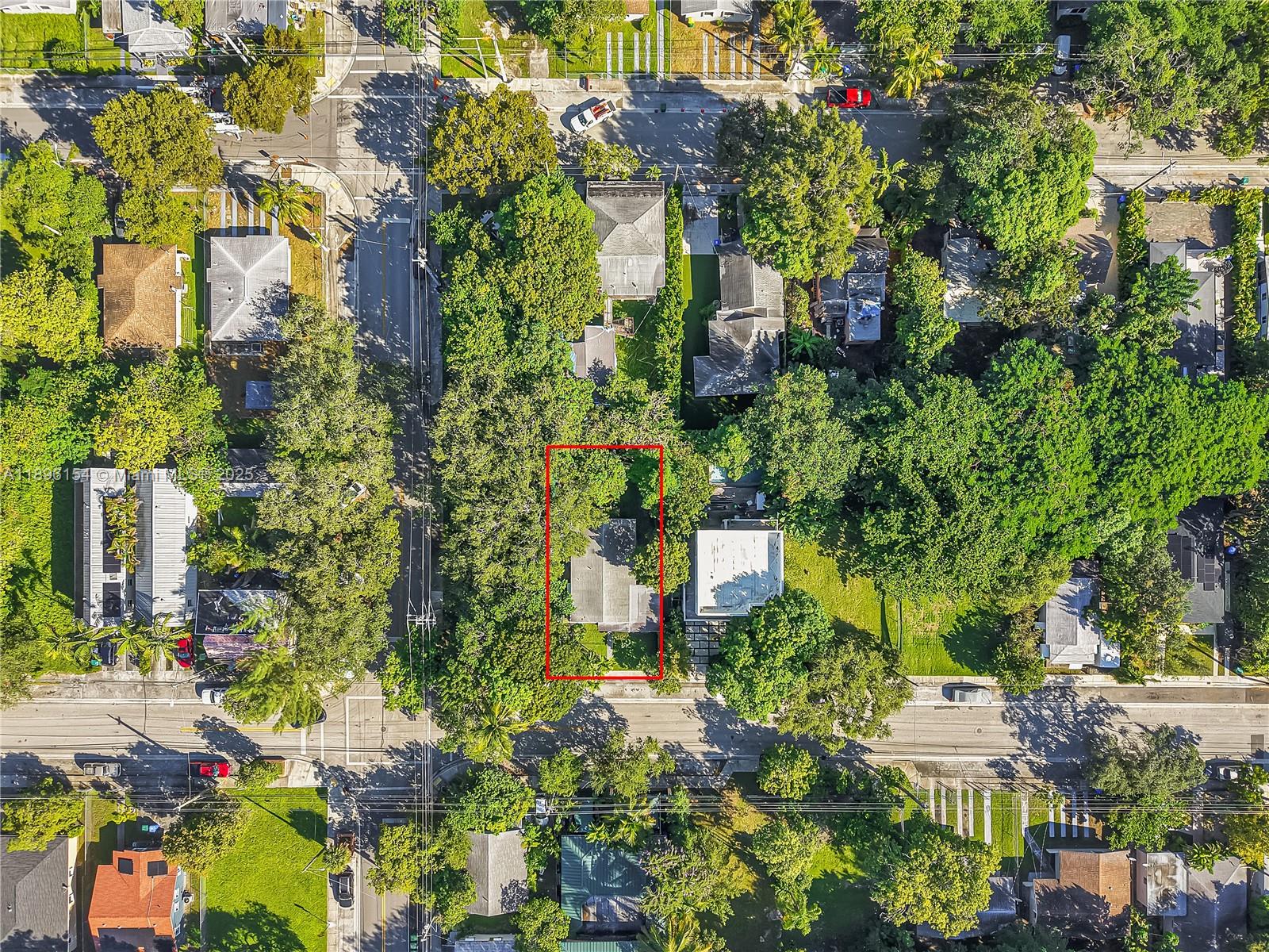 3577 Charles Ave, Miami