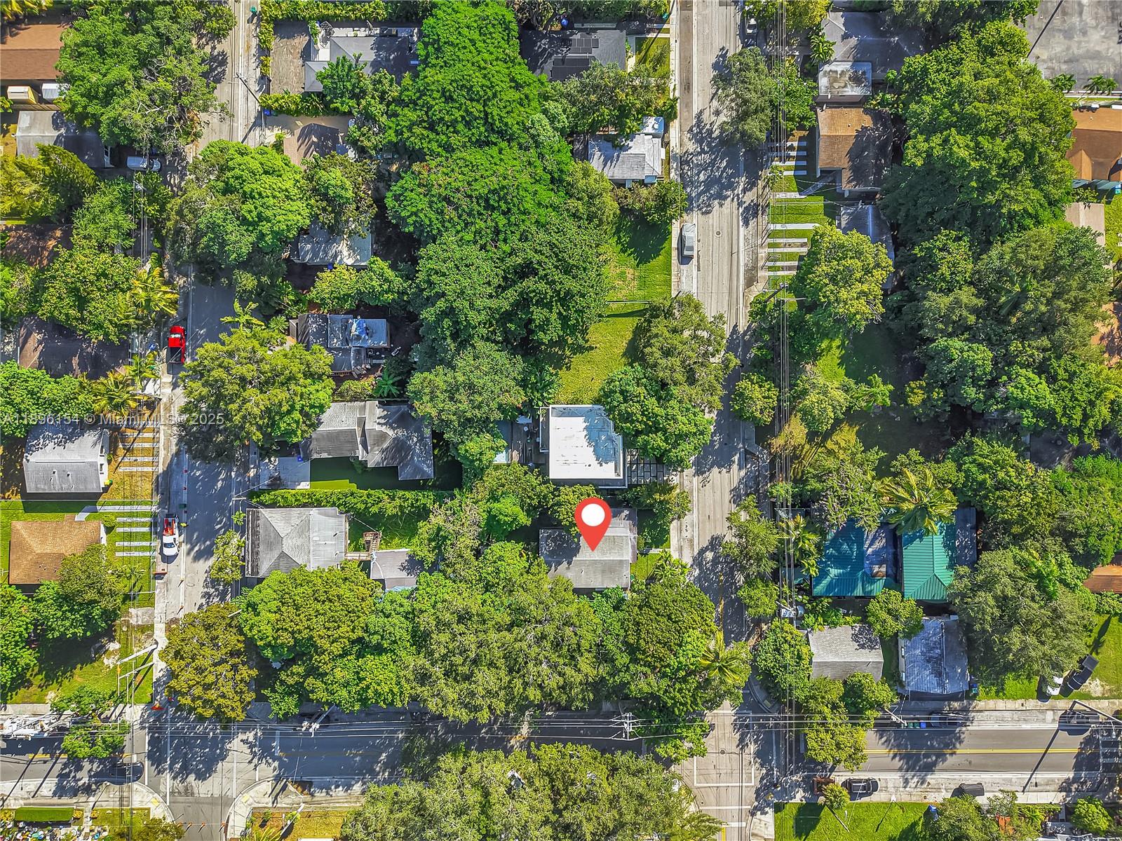 3577 Charles Ave, Miami