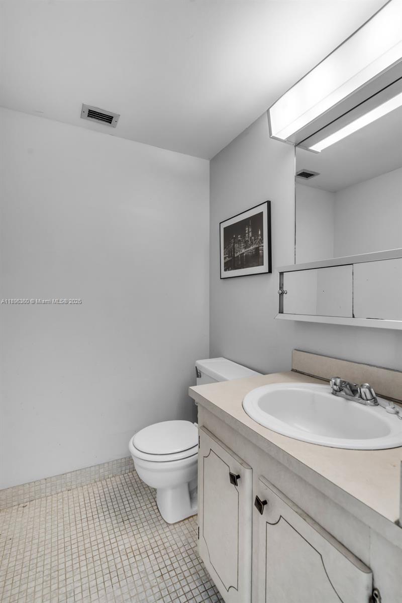 13155 Ixora Ct # 804