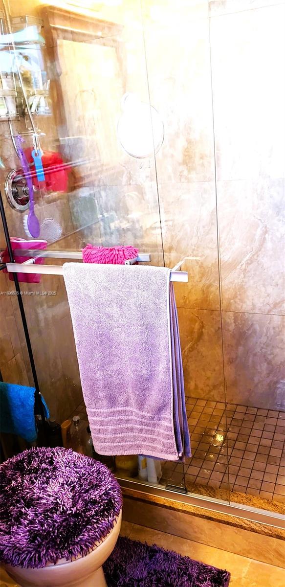 220 SW 9th Ave # 301, Hallandale Beach Unit: 301