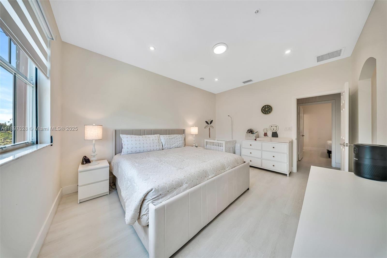 1025 SW 143rd Ave # 1303