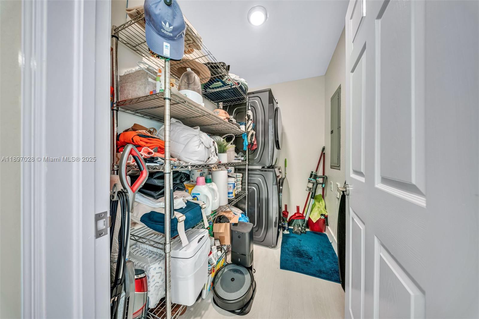 1025 SW 143rd Ave # 1303