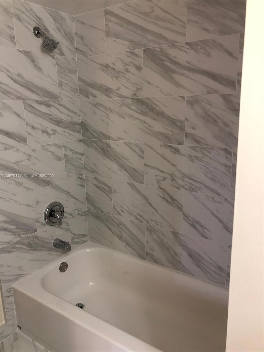 8401 SW 107th Ave # 313E