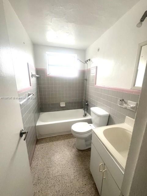 1200 SW 42nd Ave # 3