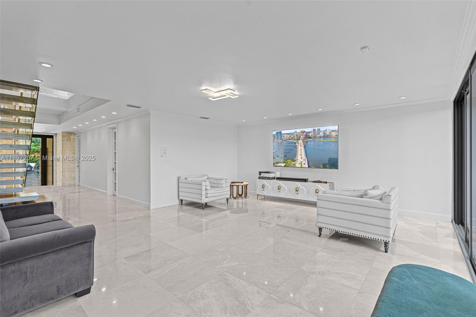 6124 Paradise Point Dr # 6124