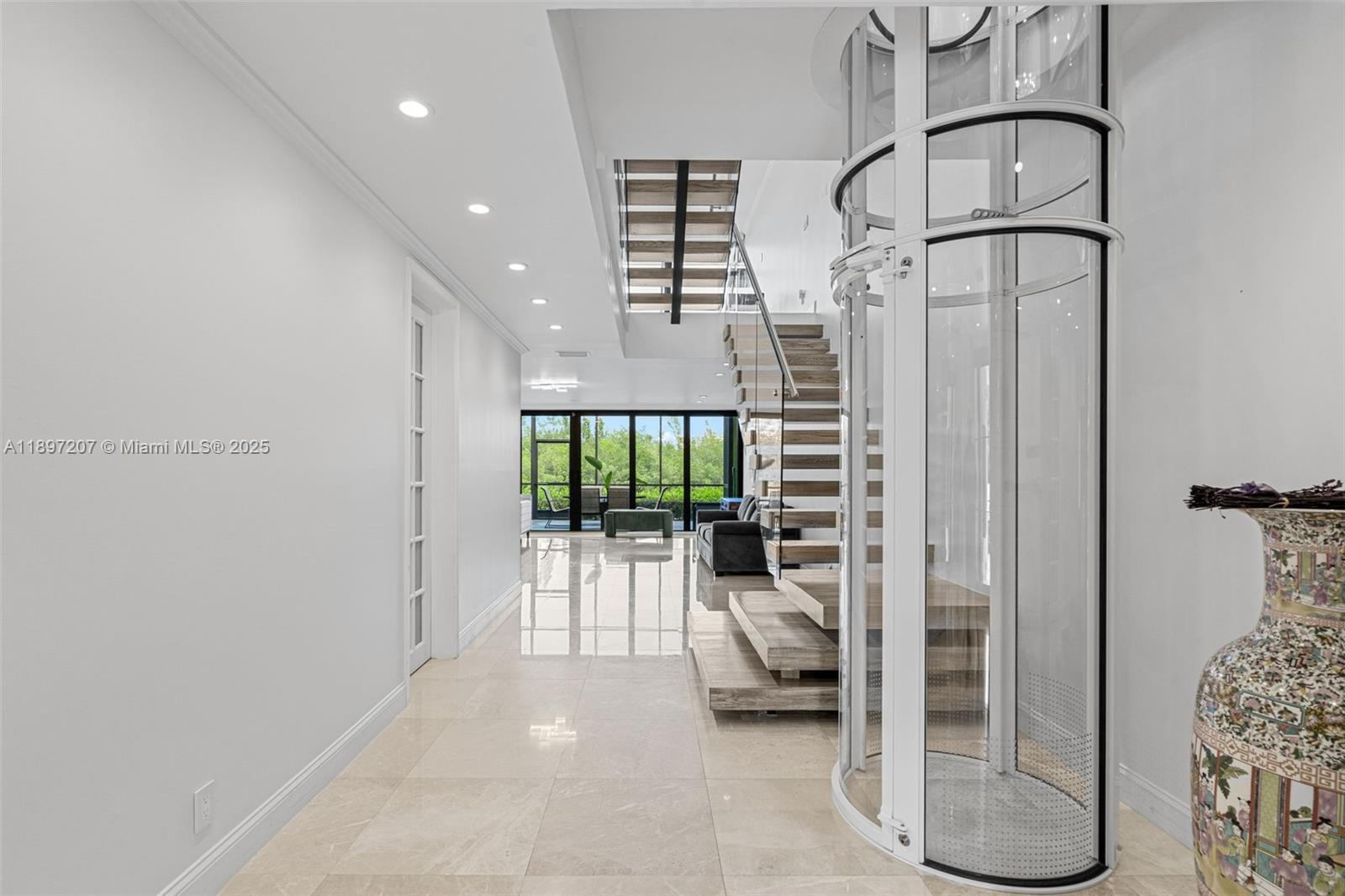 6124 Paradise Point Dr # 6124