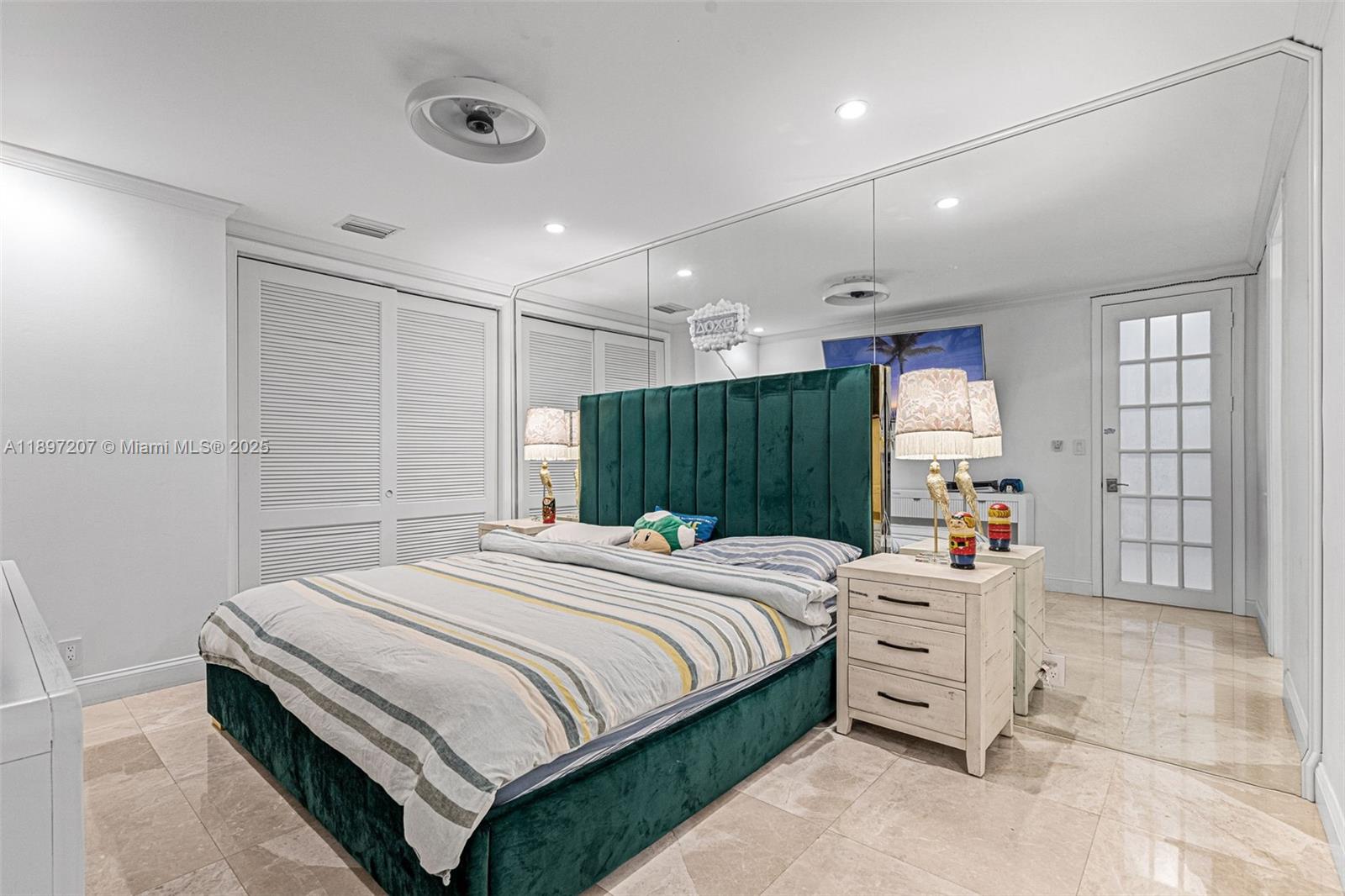 6124 Paradise Point Dr # 6124