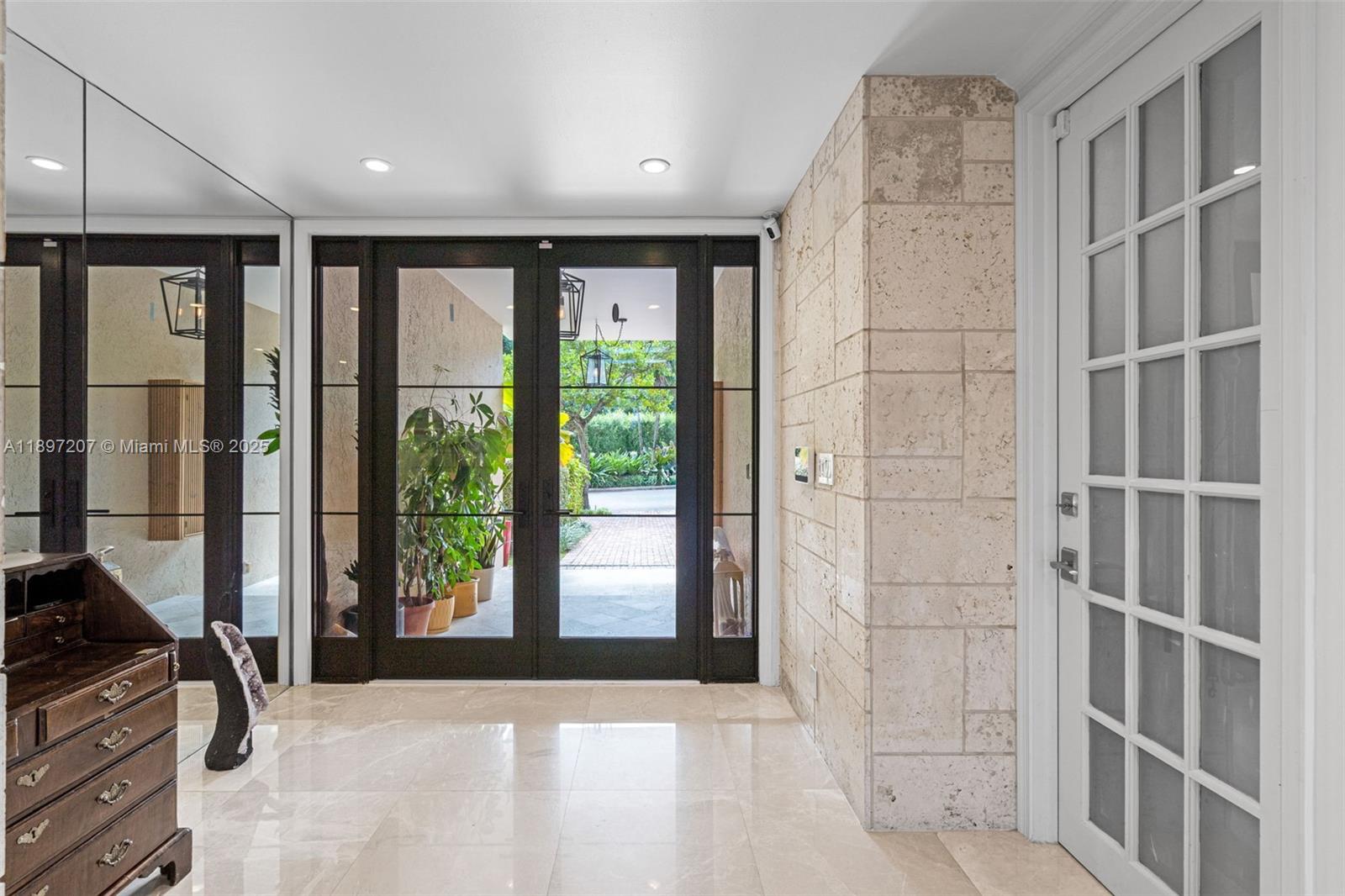 6124 Paradise Point Dr # 6124