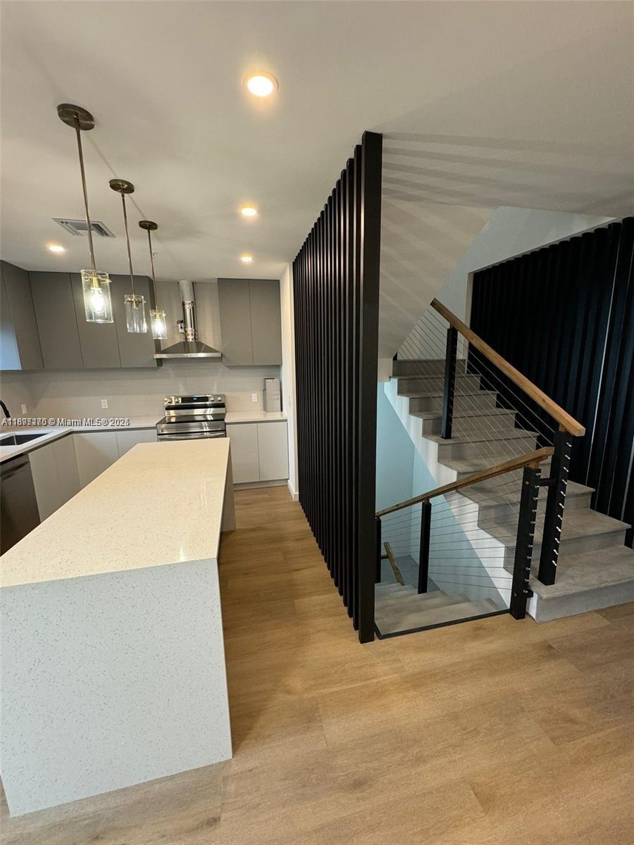 1640 MCKINLEY ST # 101