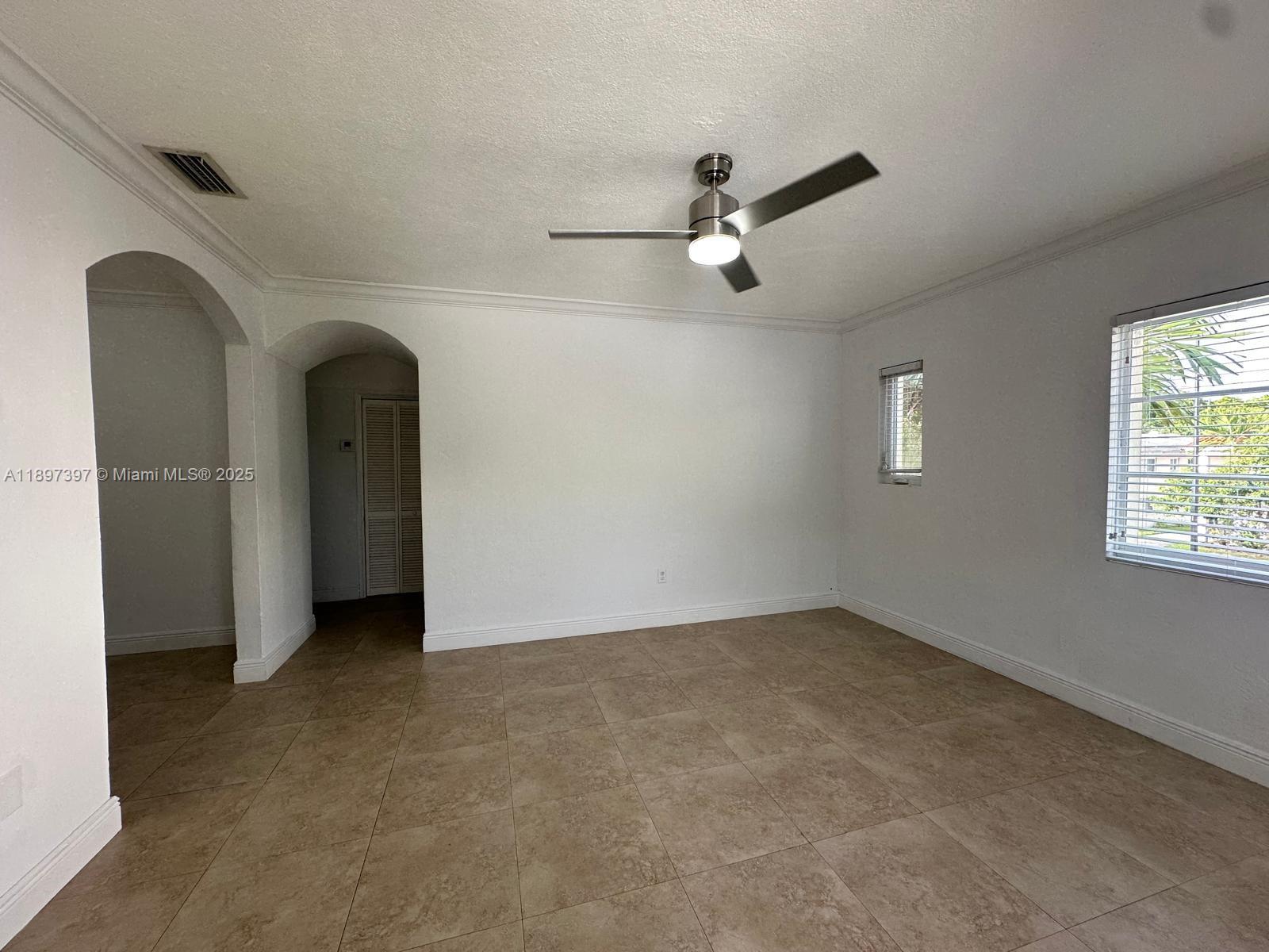 3233 S Le Jeune Rd # 3233