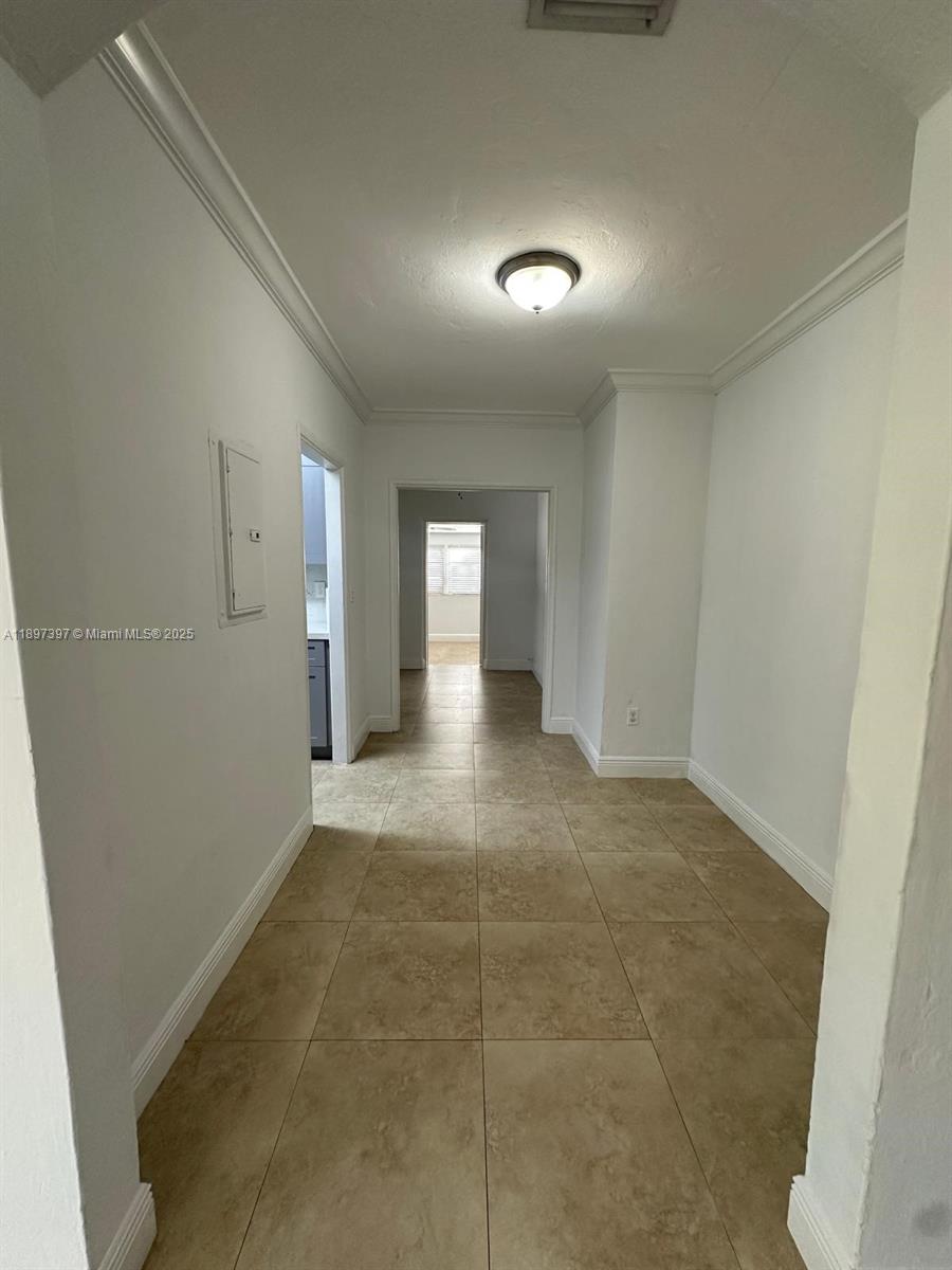 3233 S Le Jeune Rd # 3233