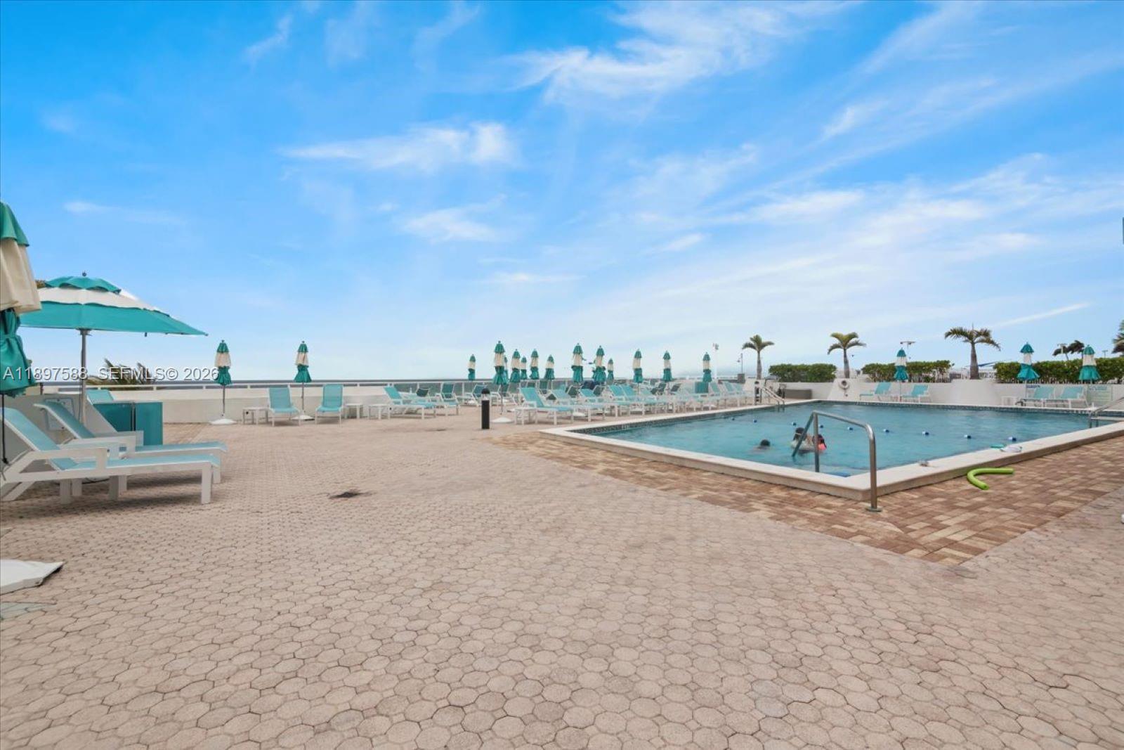 3140 S Ocean Dr # 207