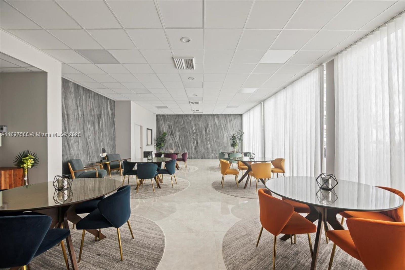 3140 S Ocean Dr # 207