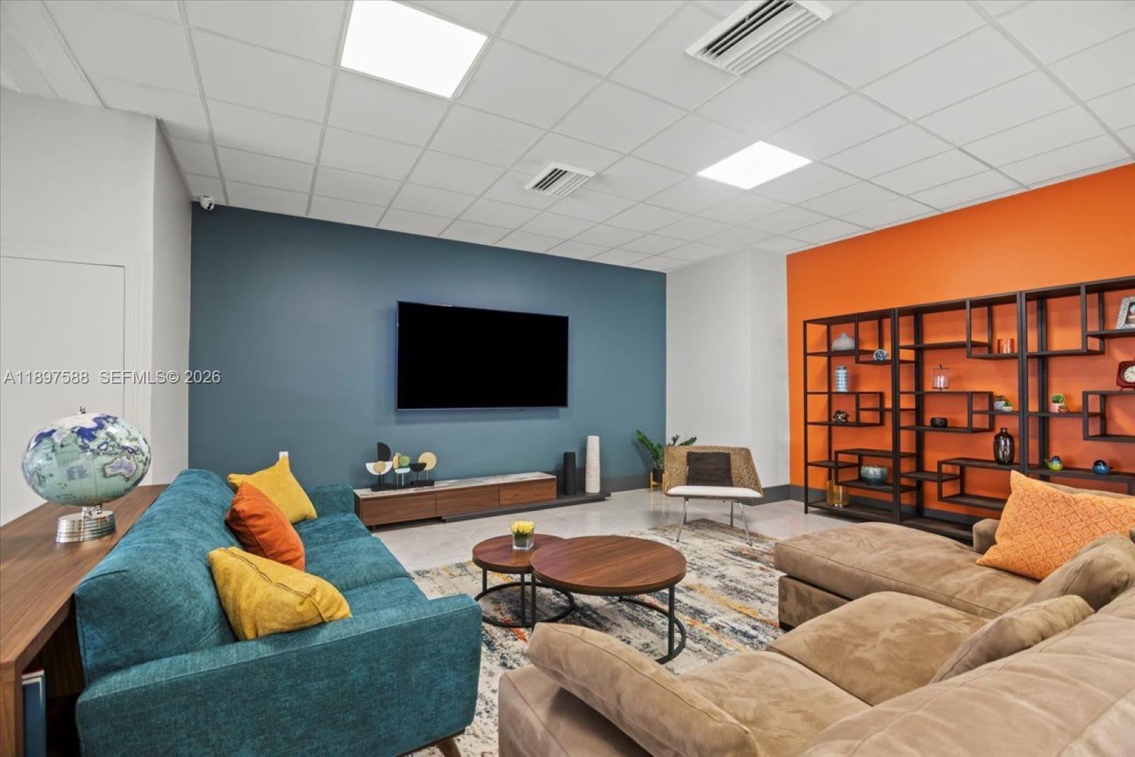 3140 S Ocean Dr # 207