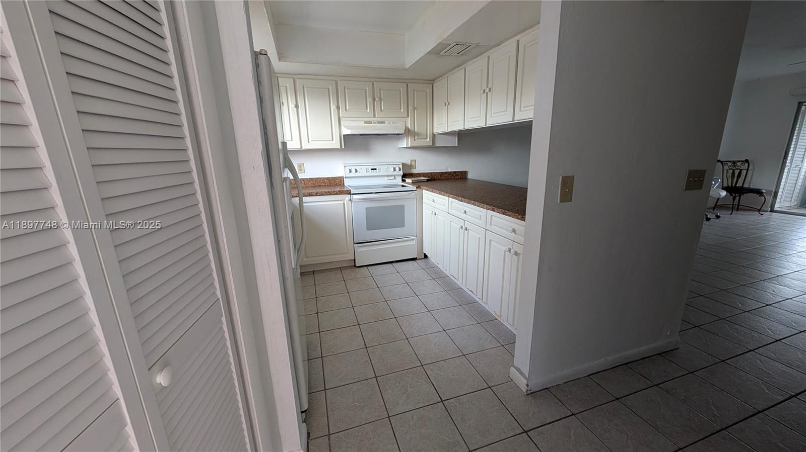 606 N SE 6th ST # D, Cape Coral Unit: D