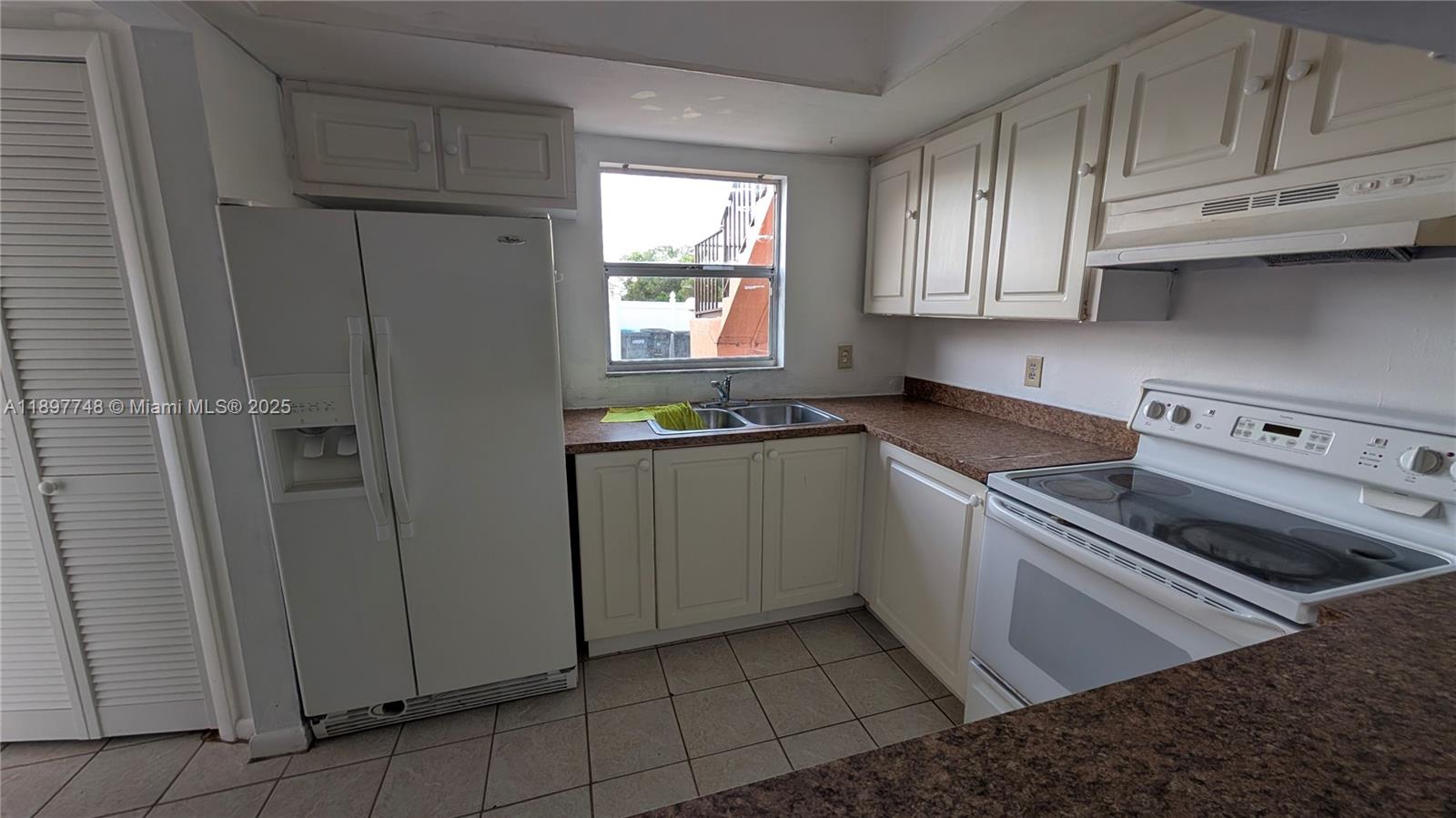 606 N SE 6th ST # D, Cape Coral Unit: D