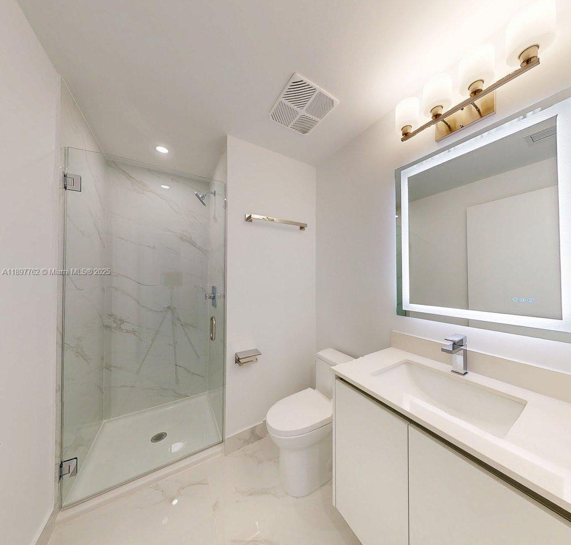 700 NE 24th ST # 5106